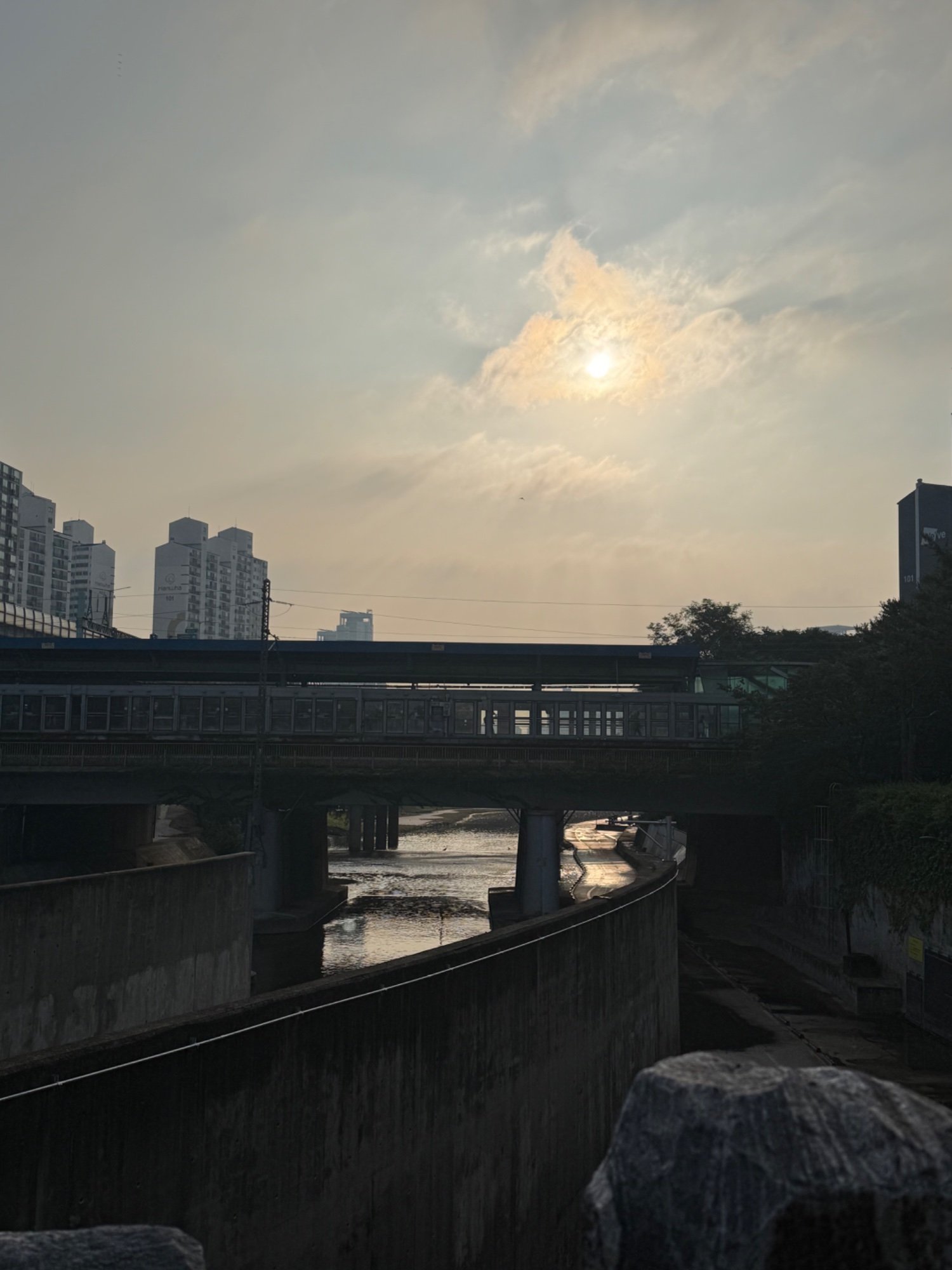 평범한 출근길 생각과 하루를 채우는 좋은 문구